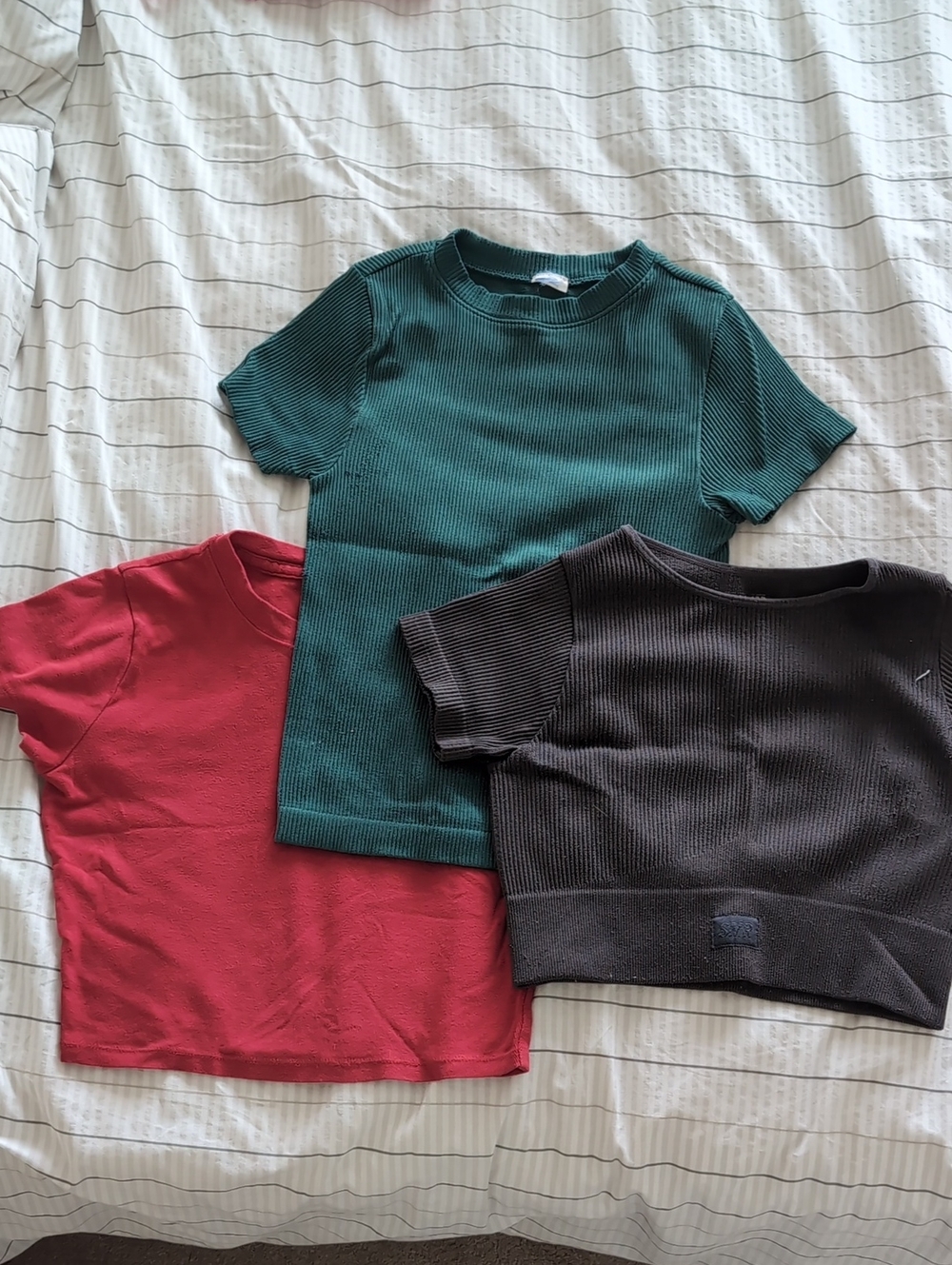 3 Pack Ribbed Short Sleeve Tee in Teal Green, Red, Gray